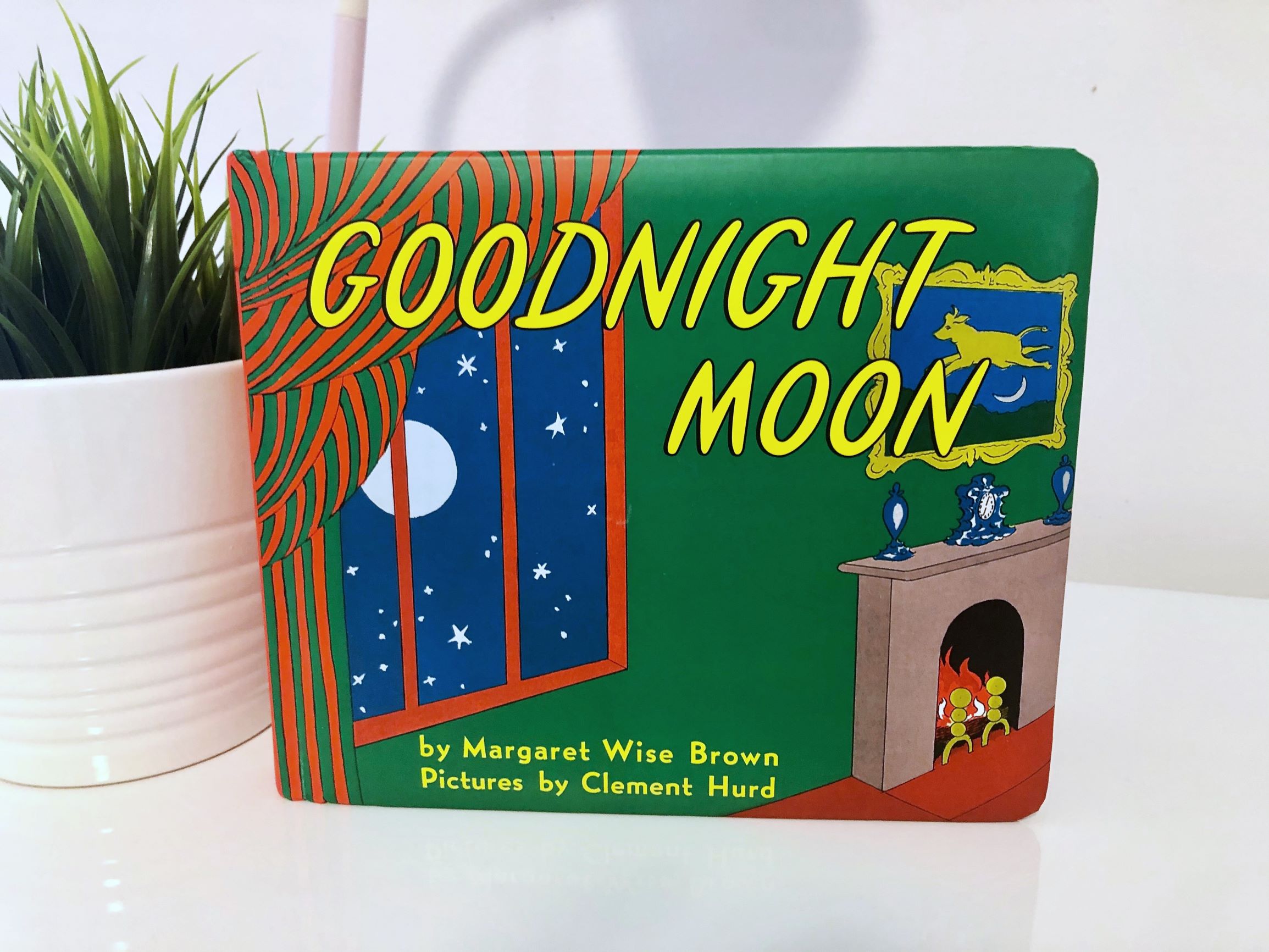 Goodnight Moon - A Little Library